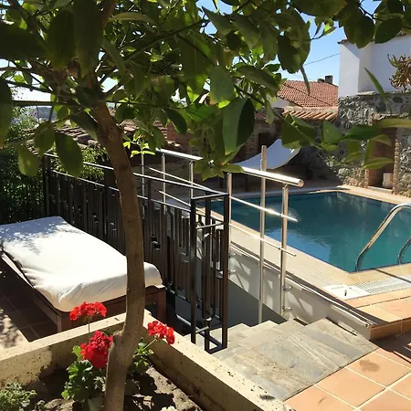 Vakantiehuis Stone House *