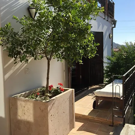 Stone House Vakantiehuis *